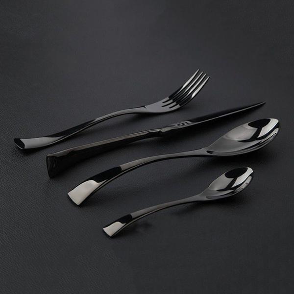 Kuro Cutlery Set