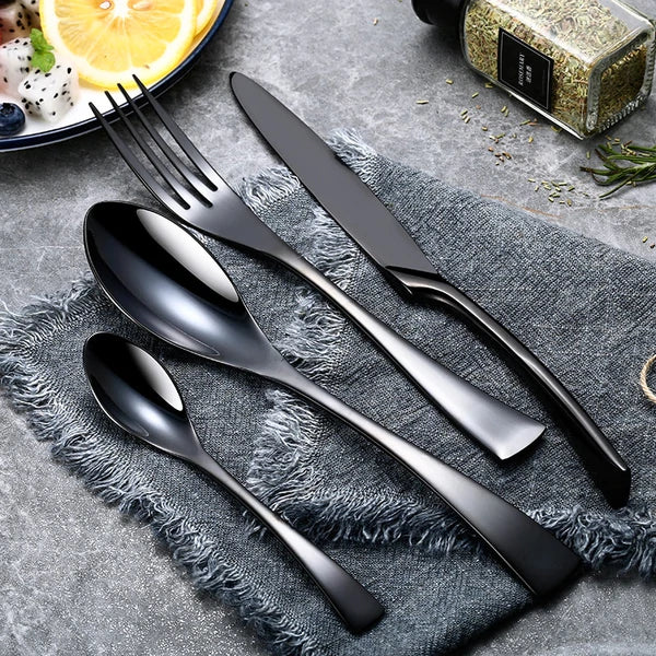 Kuro Cutlery Set